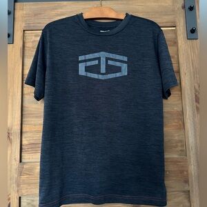 Tapout shirt small short sleeve t-shirt